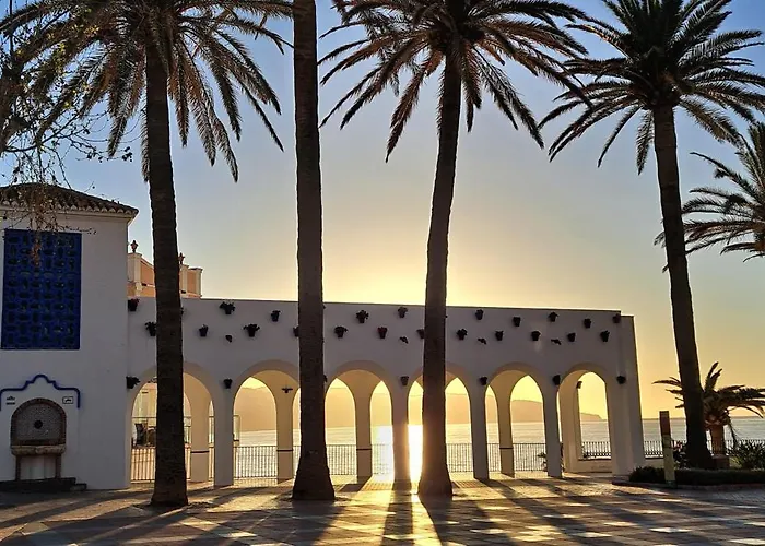 Torresol Sea View Апартаменты *